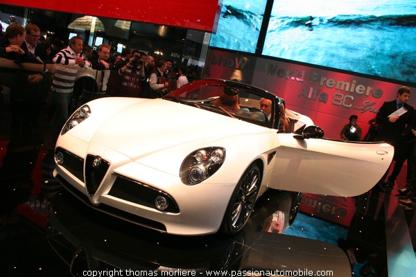 Alfa Romeo 8C Spider 2008 (Salon de genve 2008)