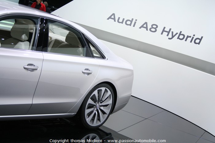 Audi A8 Hybrid 2010 (Salon de Geneve 2010)