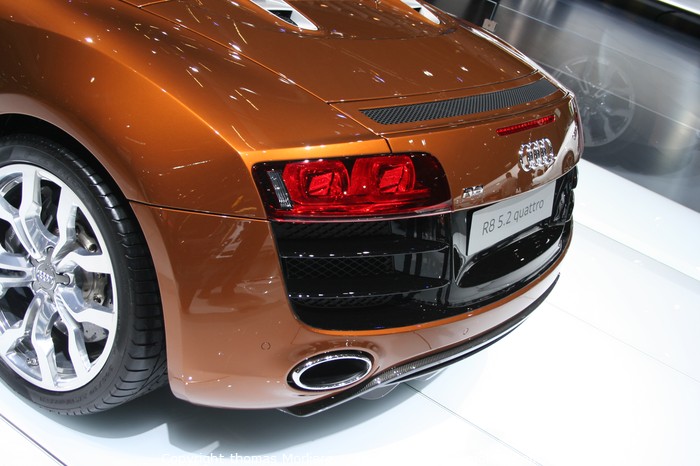 R8 Spyder 2010 (Salon automobile de Genve 2010)