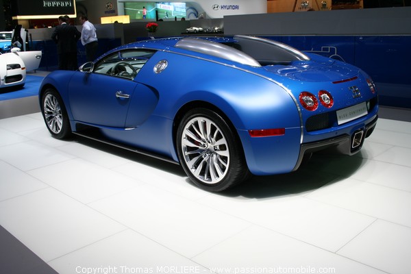 Bugatti Veyron Bleu Centenaire 2009 (Salon auto de Geneve 2009)