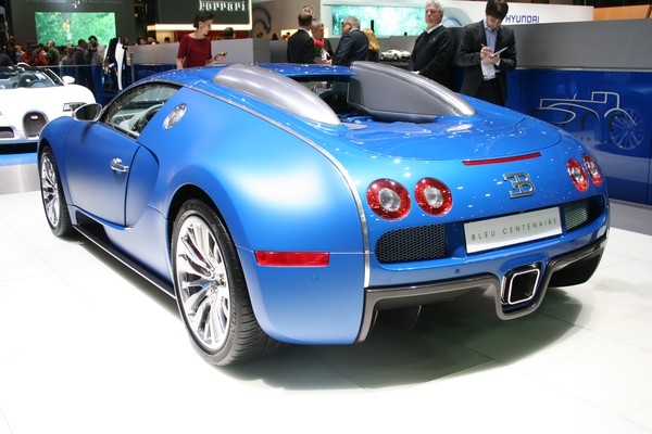 Bugatti Veyron Bleu de France (Salon de Genve 2009)