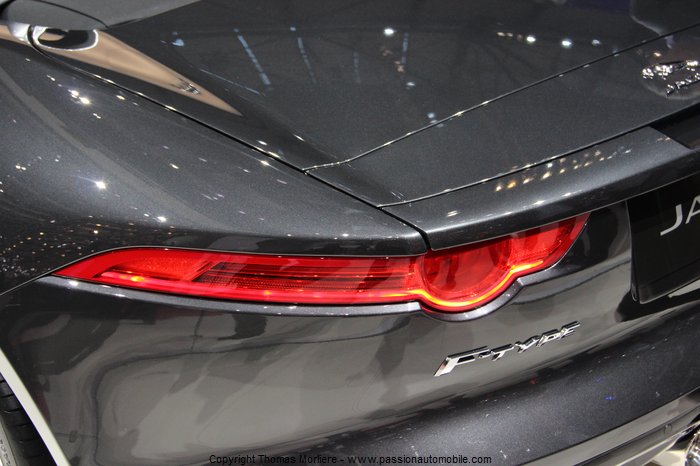 jaguar f type s cabriolet 2014 (salon de Genve 2014)