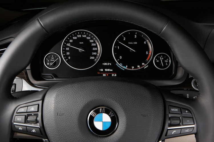 Nouvelle BMW Srie 5 2010 (Salon de l'auto de genve 2010)