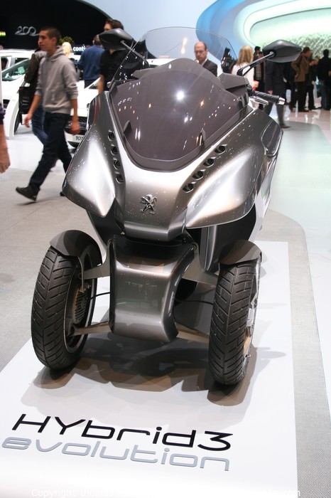 Peugeot scooter hybrid 4 2010 (Salon de l'auto de genve 2010)