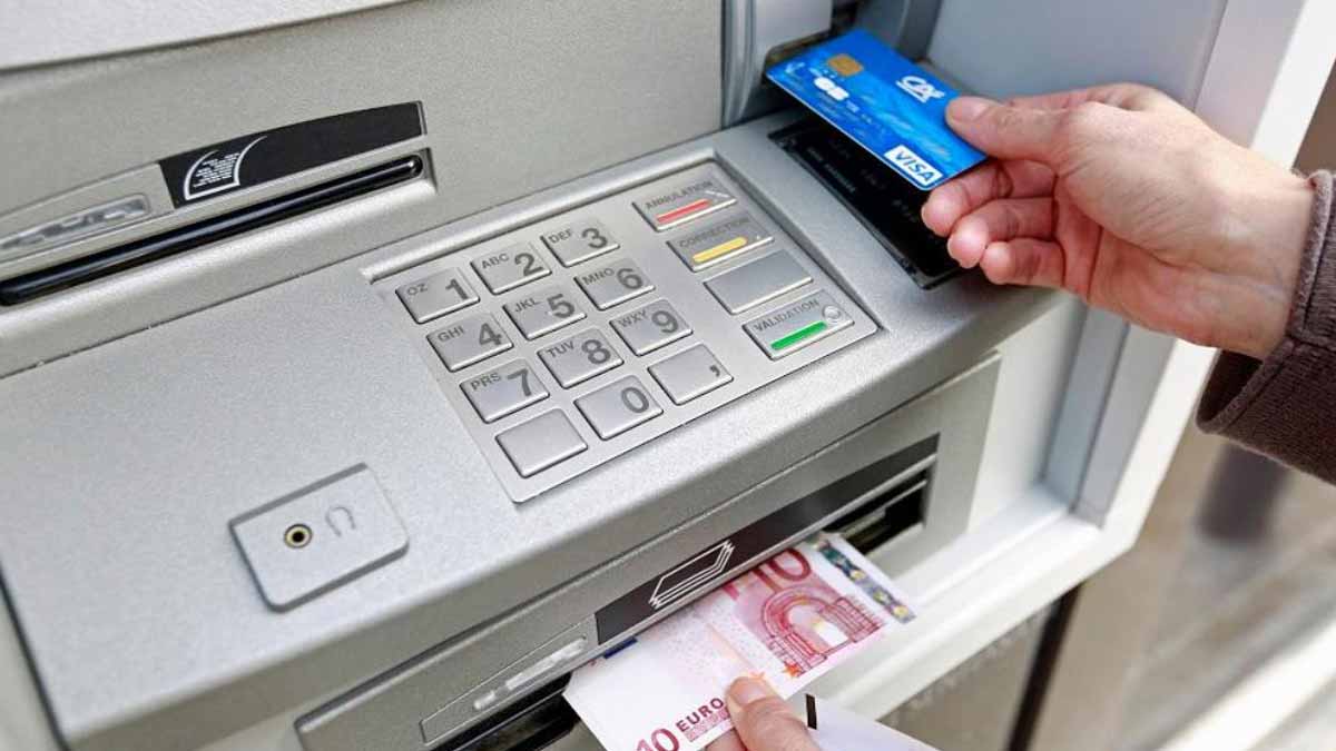 fermer plus de 40 agences