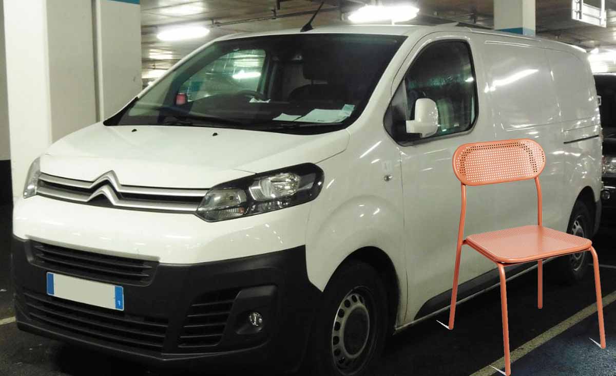 fourgonnette sur l’autoroute
